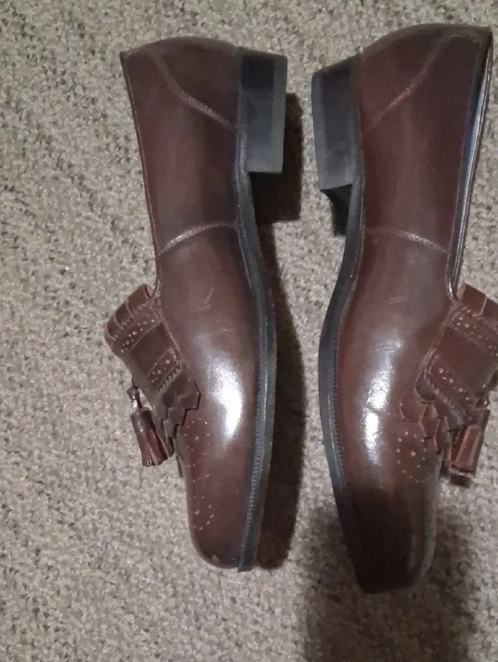 london square brown tassel